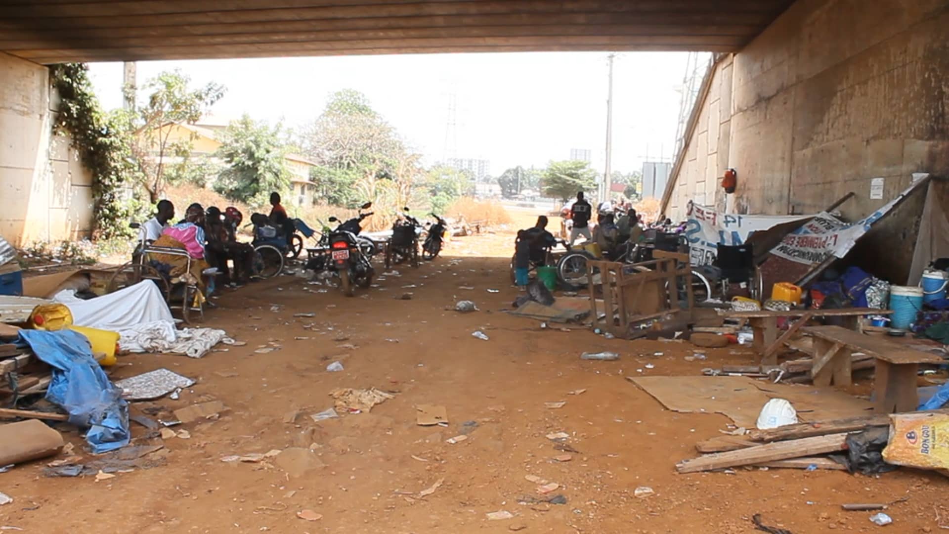 Conakry : Les   personnes à mobilité réduite touchées par les opérations de déguerpissement